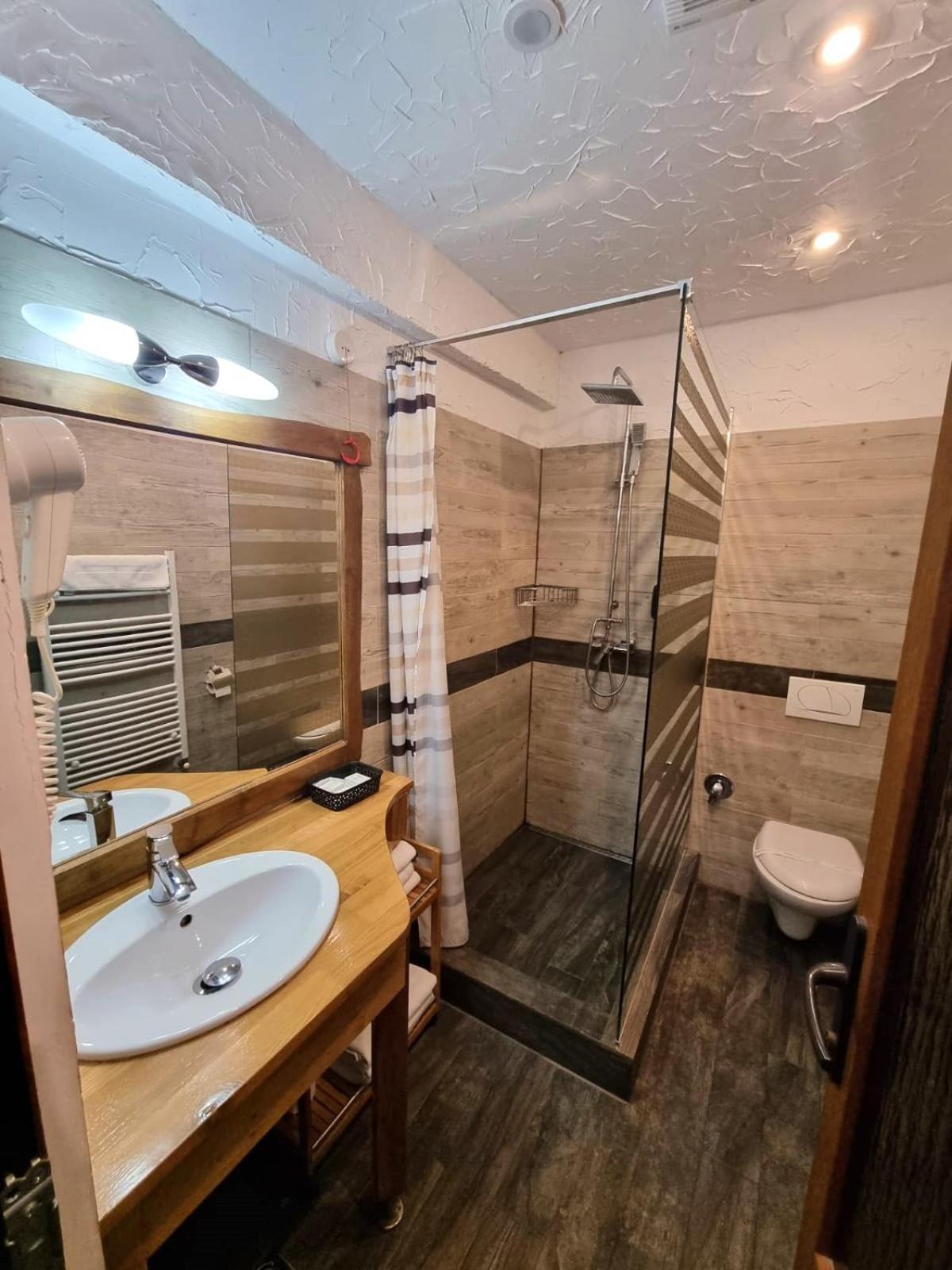 Pensiunea Milexim Cimpia Turzii Bagian luar foto